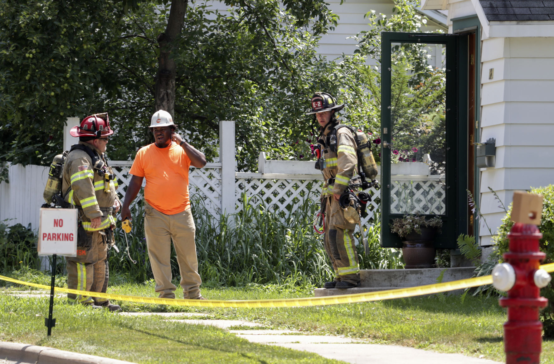 Firefighters, utility workers check homes